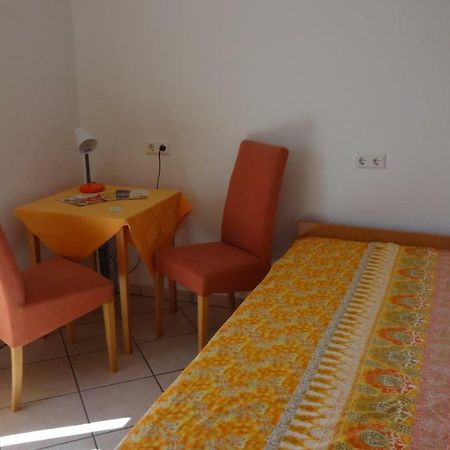 مبيت وإفطار Ensdorf Gastehaus Reuten المظهر الخارجي الصورة