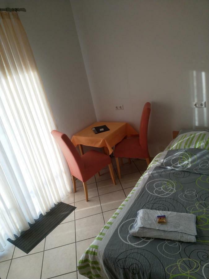 مبيت وإفطار Ensdorf Gastehaus Reuten المظهر الخارجي الصورة